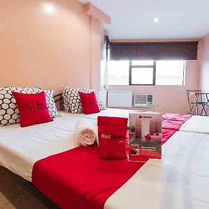 Reddoorz @ Hotel Rosemarie